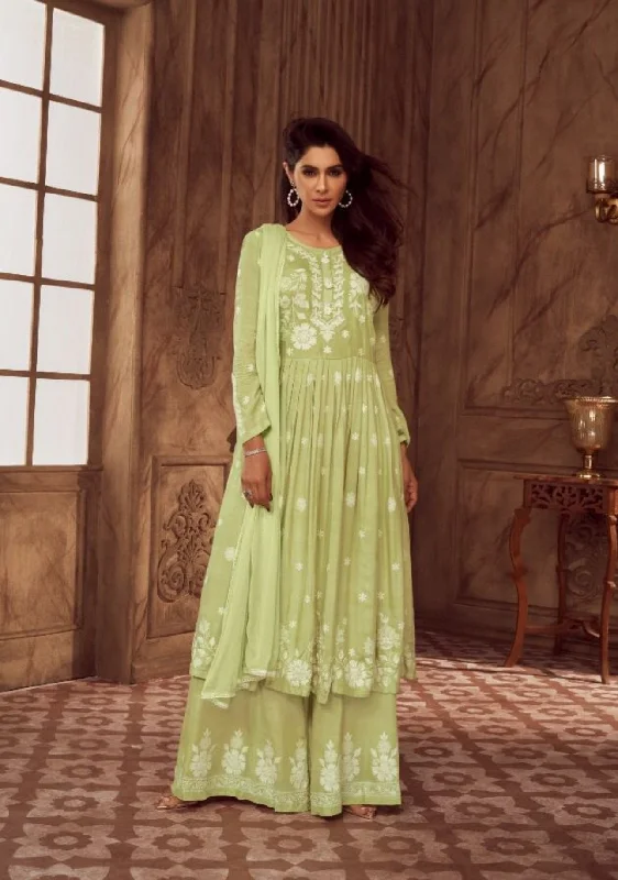 1022 Vamika Lakhnavi Exclusive Wear Designer Plazzo Suit